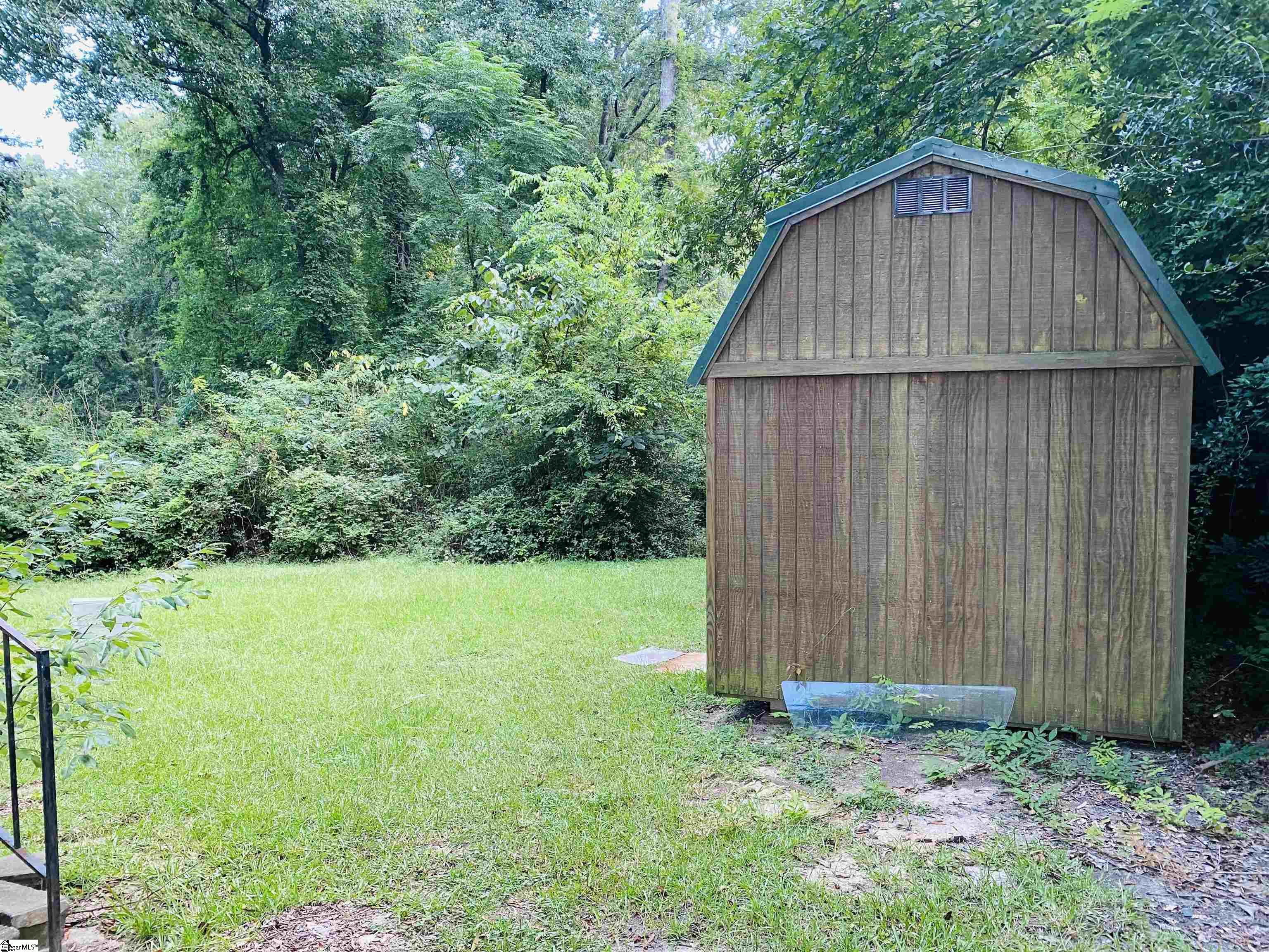 308 Davidson Street Clinton, SC 29325 - Photo 10 of 13 Gallery Image 10