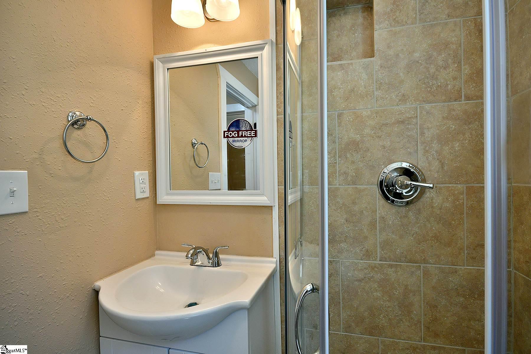 937 North Homestead Road Pickens, SC 29671 - Photo 23 of 36