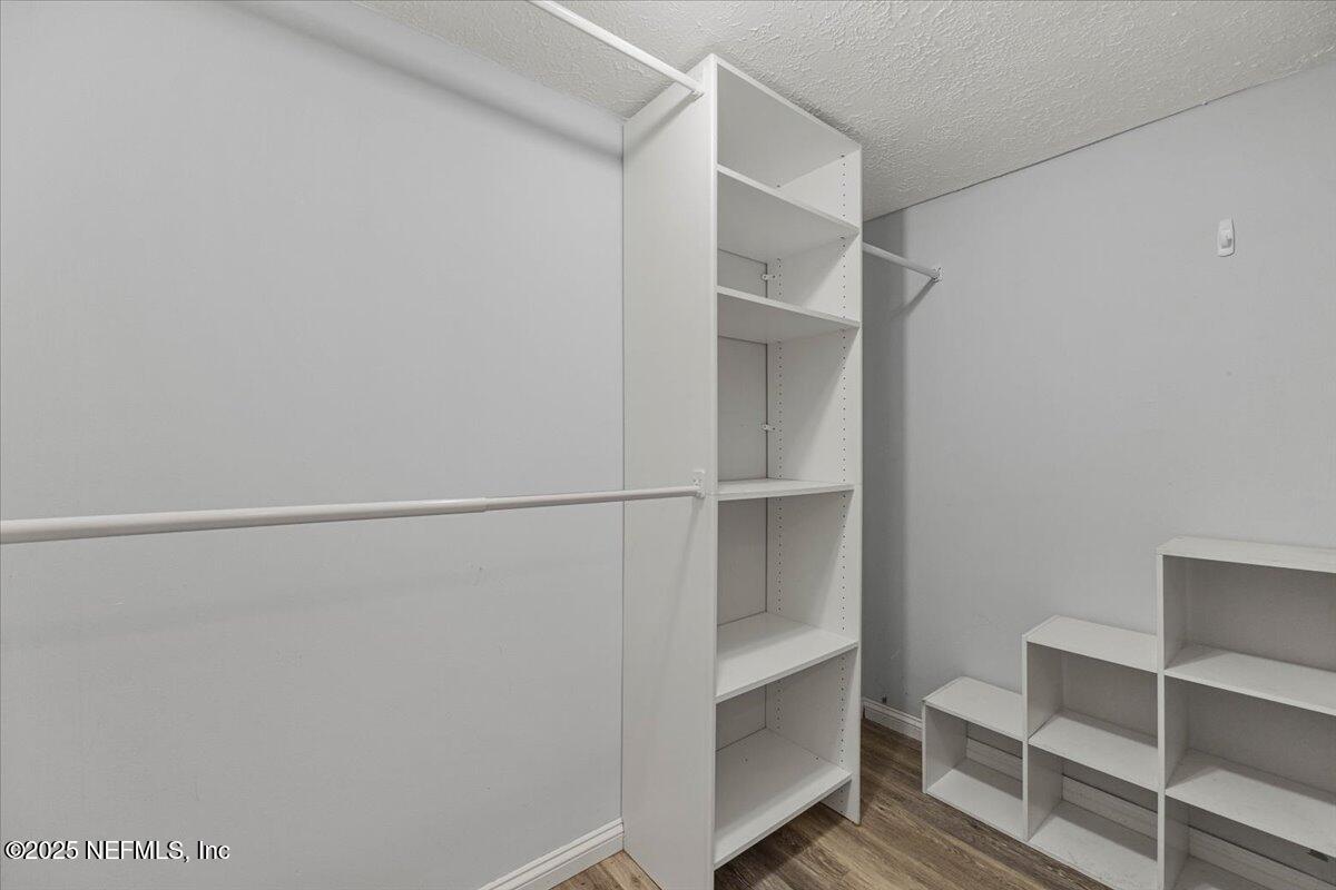 1140 Hickman Road Jacksonville, FL 32216 - Photo 21 of 49 Primary Closet