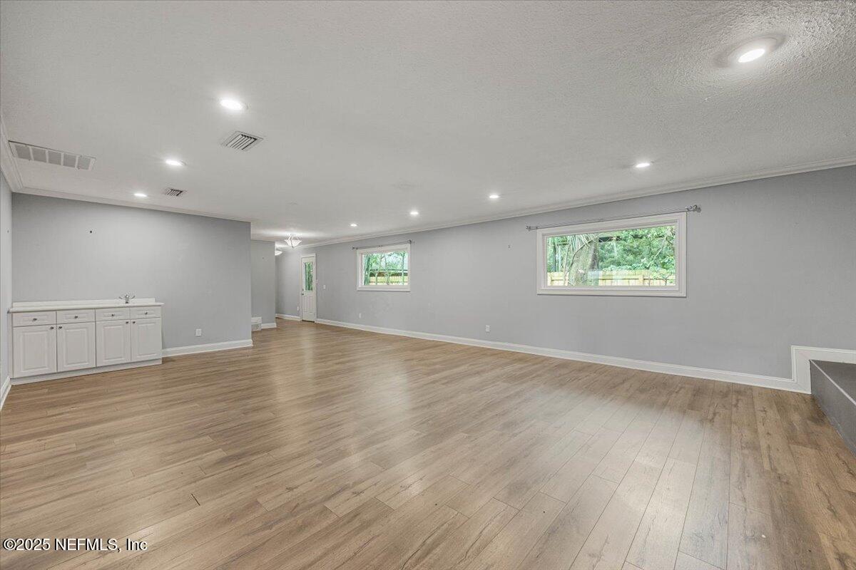 1140 Hickman Road Jacksonville, FL 32216 - Photo 31 of 49 Family Room #2 With Wet Bar