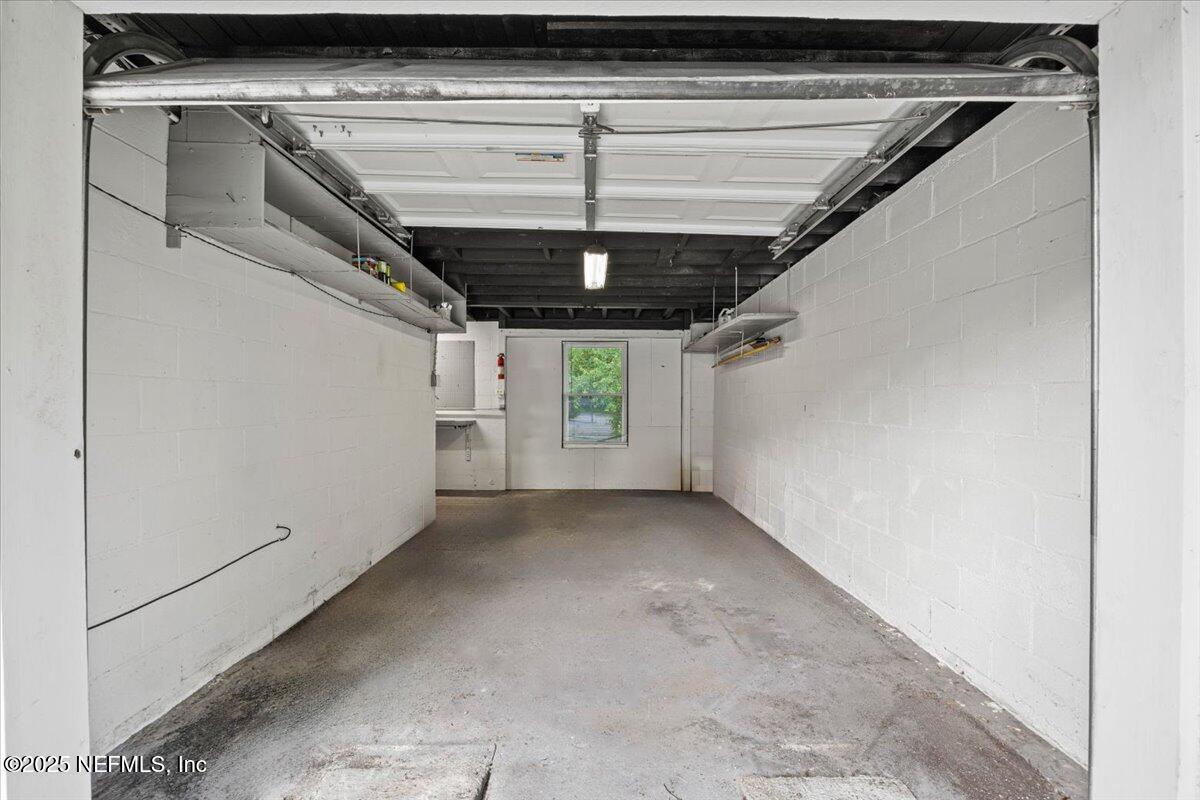1140 Hickman Road Jacksonville, FL 32216 - Photo 46 of 49 On Car Garage