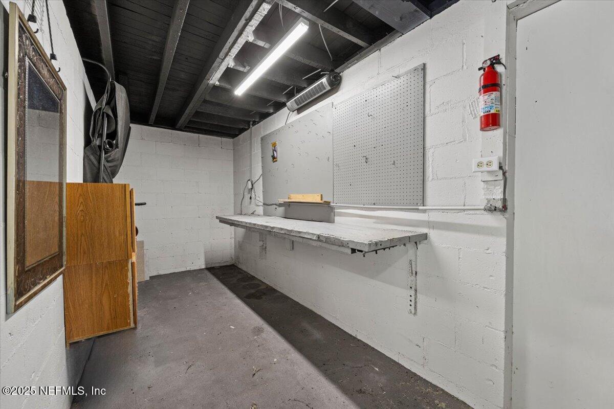 1140 Hickman Road Jacksonville, FL 32216 - Photo 47 of 49 Small Workshop in Garage