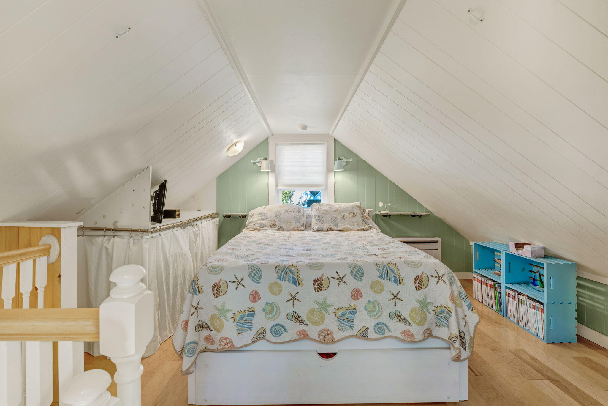 45 Cromwell Harbor Road Bar Harbor, ME 04609 - Photo 12 of 29 2-web-or-mls-45-cromwell-harbor-rd