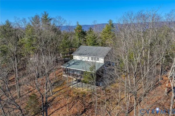 $410,000 | 1401 Moccasin Way, Basye, VA 22810
