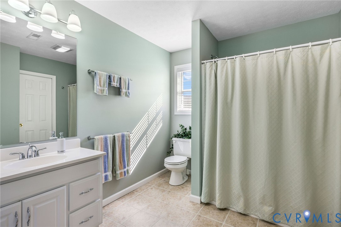 1401 Moccasin Way Basye, VA 22810 - Photo 22 of 46