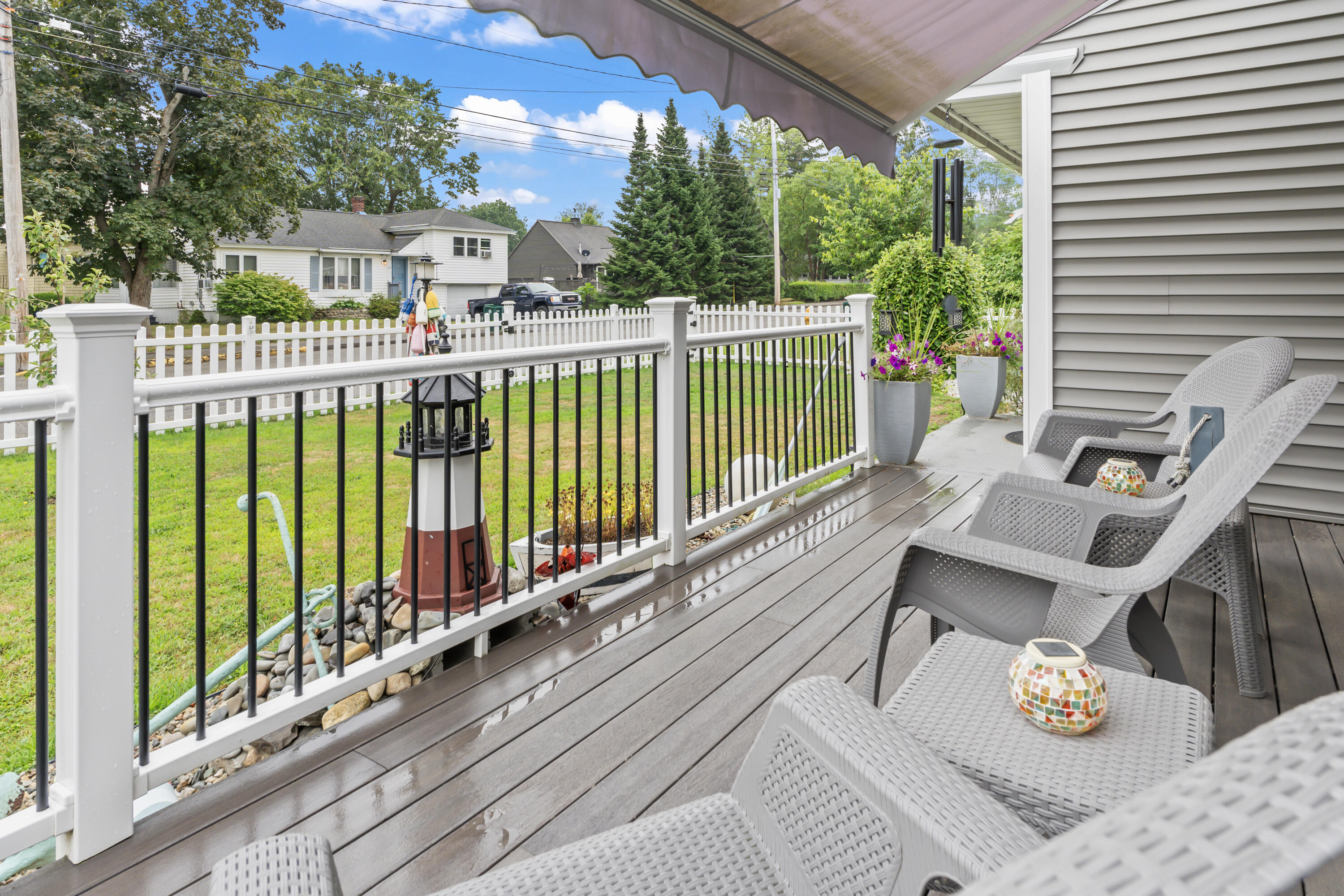 180 Graham Street Biddeford, ME 04005 - Photo 10 of 61 Watch the World