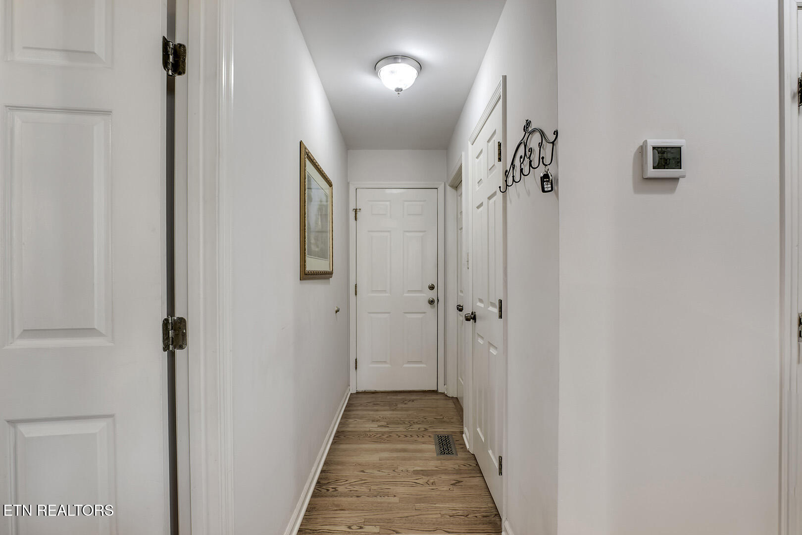 146 Daleyuhski Way Loudon, TN 37774 - Photo 27 of 60 27_146 Daleyuhski Way_Garage-LaundryHall