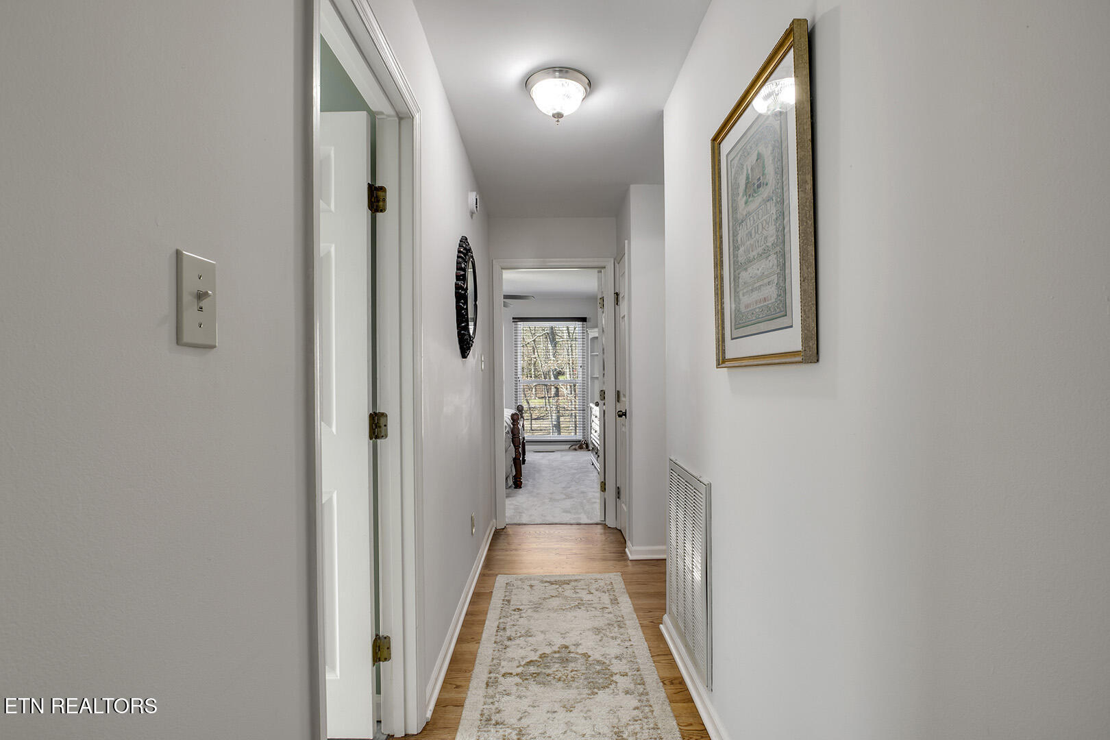 146 Daleyuhski Way Loudon, TN 37774 - Photo 32 of 60 32_146 Daleyuhski Way_GuestHall02