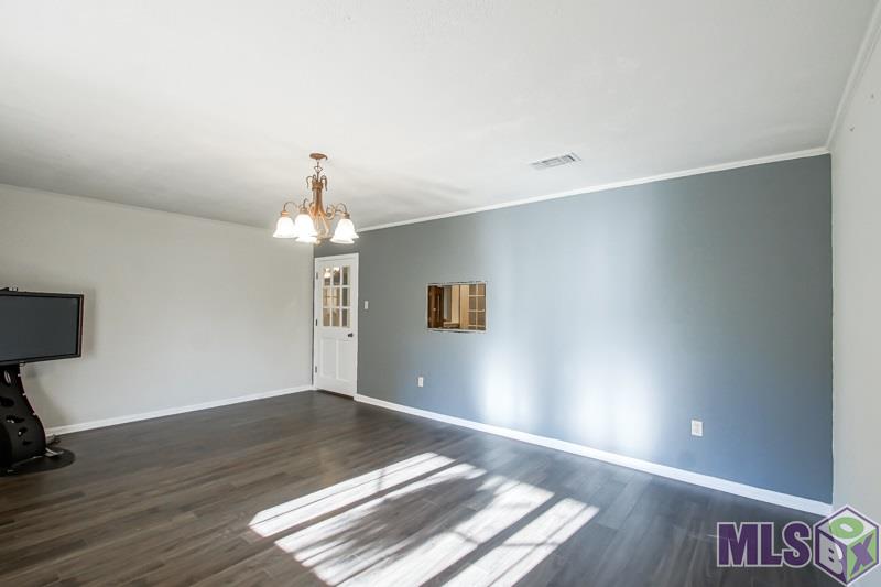 18434 Manchac Acres Road Prairieville, LA 70769 - Photo 17 of 32 Gallery Image 17