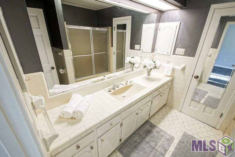 18434 Manchac Acres Road Prairieville, LA 70769 - Photo 20 of 32 Gallery Image 20