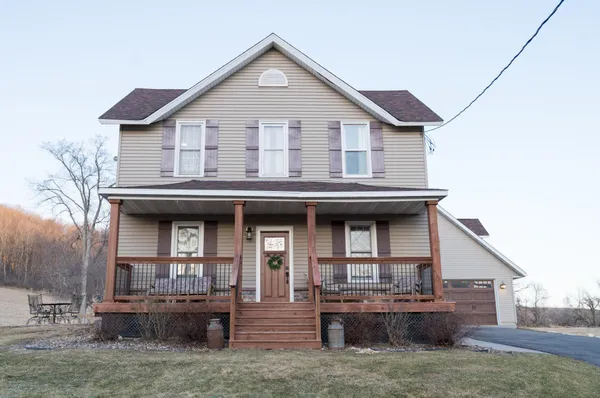 $519,900 | S694 Gilman Valley Road, Mondovi, WI 54755