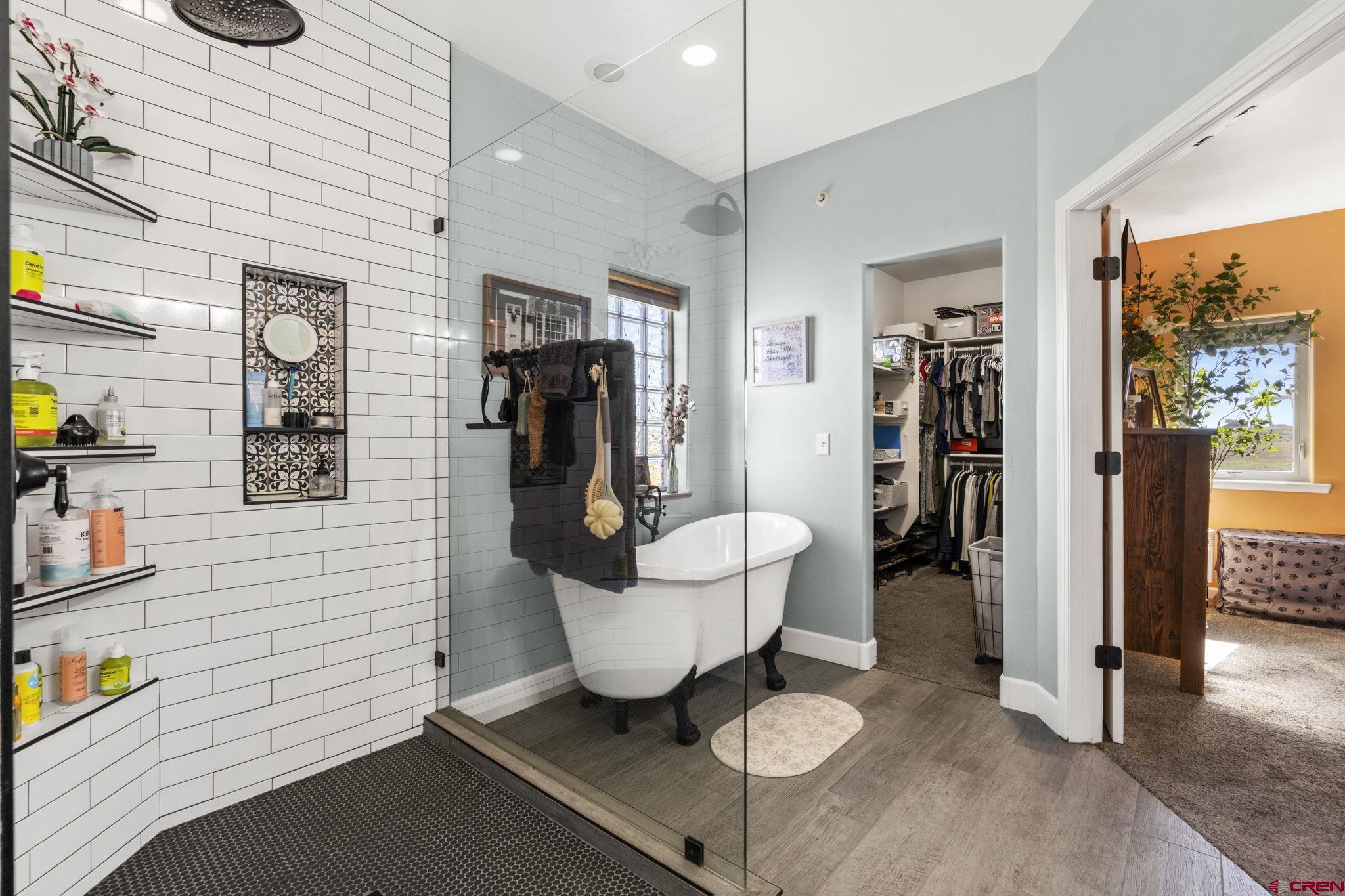 172 Encantado Lane Durango, CO 81303 - Photo 22 of 38 a living room with furniture and a window