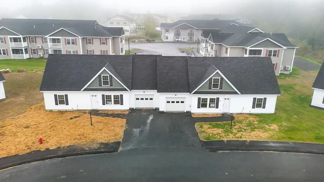 $409,900 | 2 Bedrock Drive, Unit 2, Sanford, ME 04073