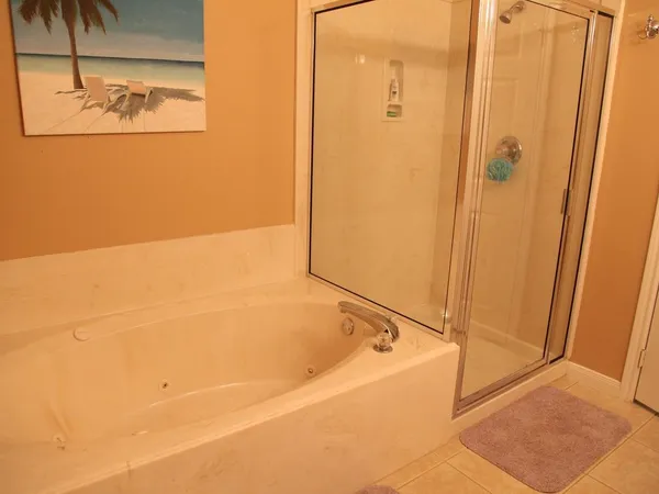 $3,400 | 3722 Laguna Drive, Galveston, TX 77554