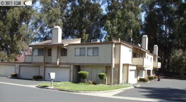215 Apollo, Unit 4 Hercules, CA 94547 - Photo 1 of 1 Gallery Image 1