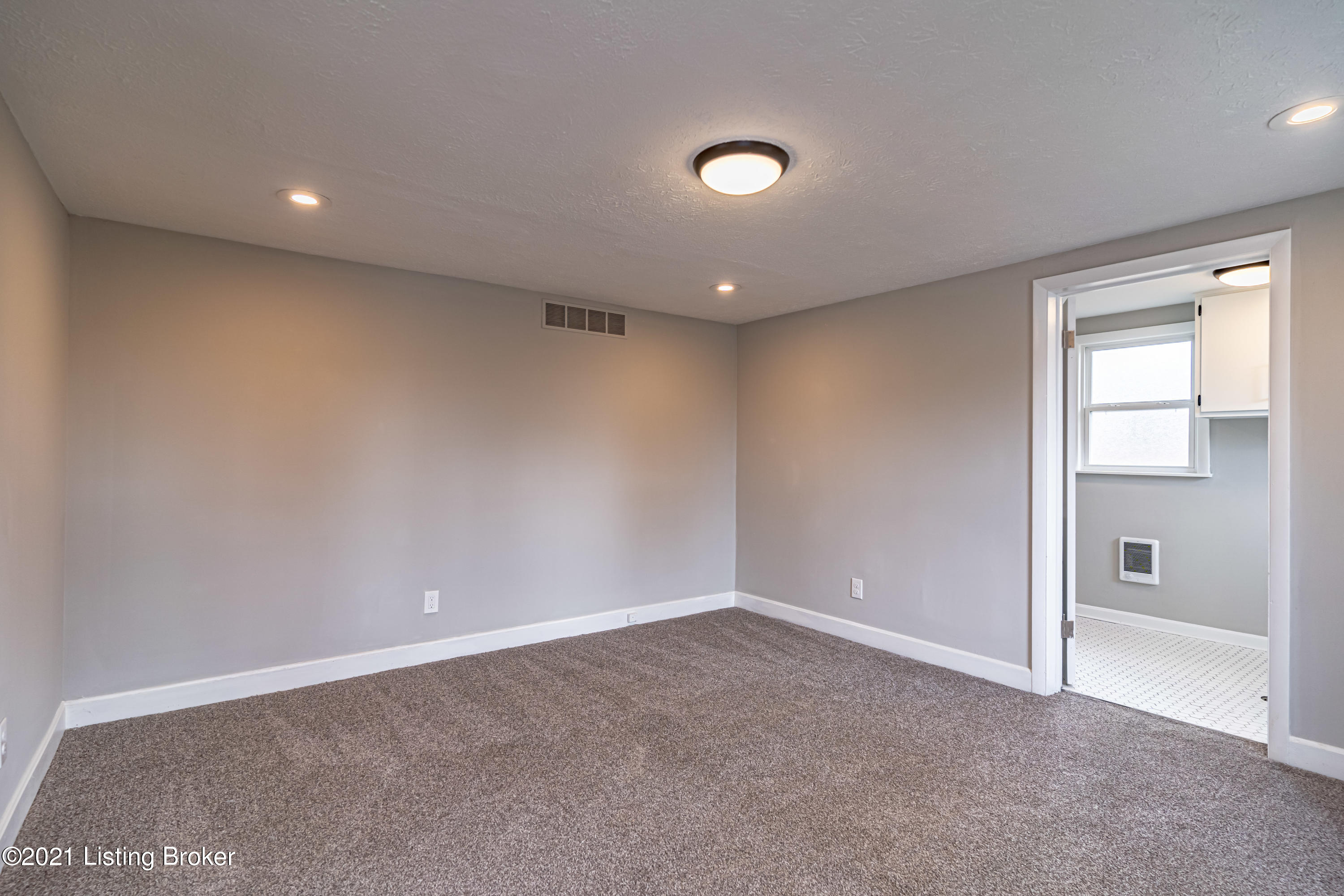 5230 Maryman Road Louisville, KY 40258 - Photo 39 of 55 DSC09837