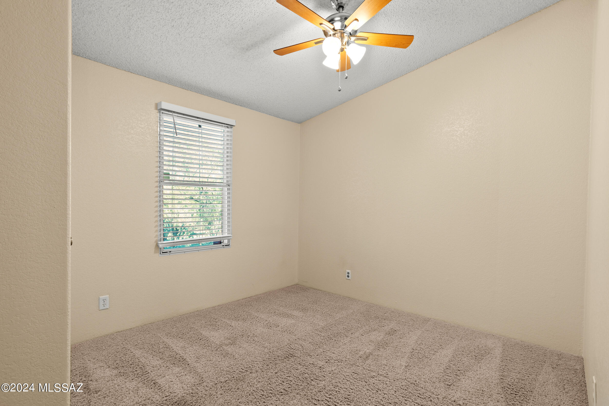 11451 West Ina Road Tucson, AZ 85743 - Photo 18 of 26