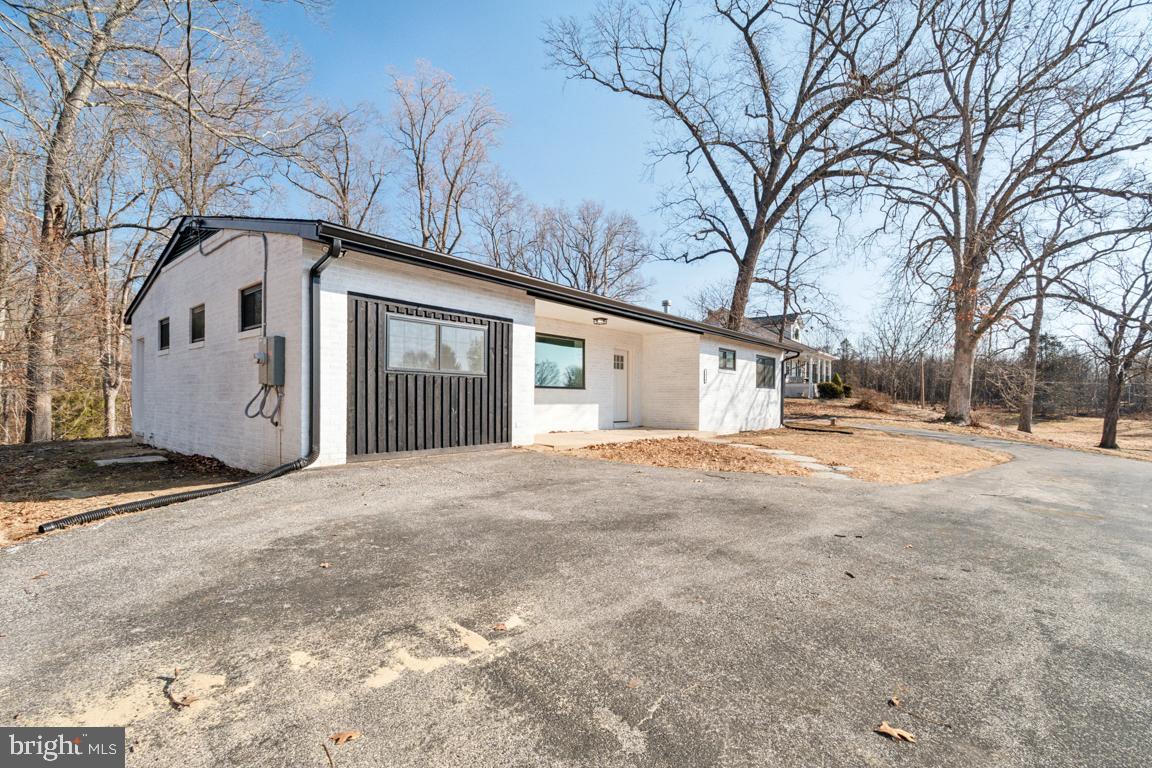 9930 Old Court Road Woodstock, MD 21163 - Photo 4 of 35 Gallery Image 4