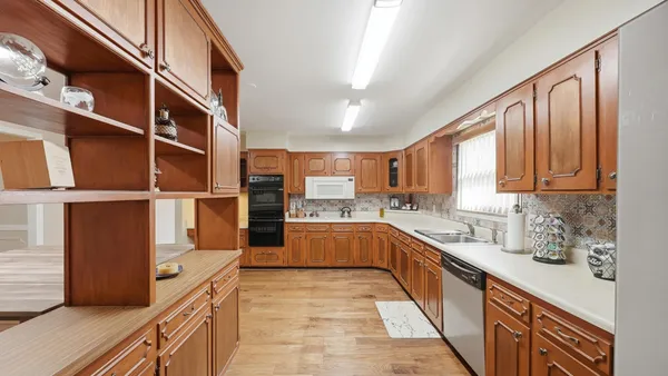 $550,000 | 1712 Skyline Drive, Chattanooga, TN 37421