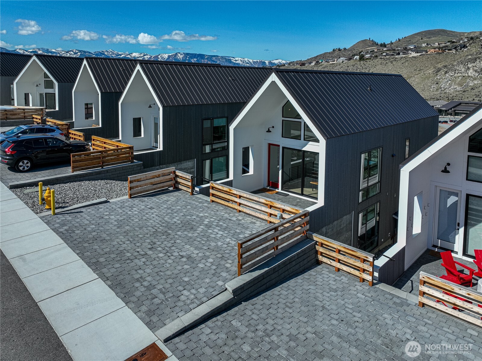 1418 Cottage Lane Chelan, WA 98816 - Photo 3 of 40 a front view of a house with parking space