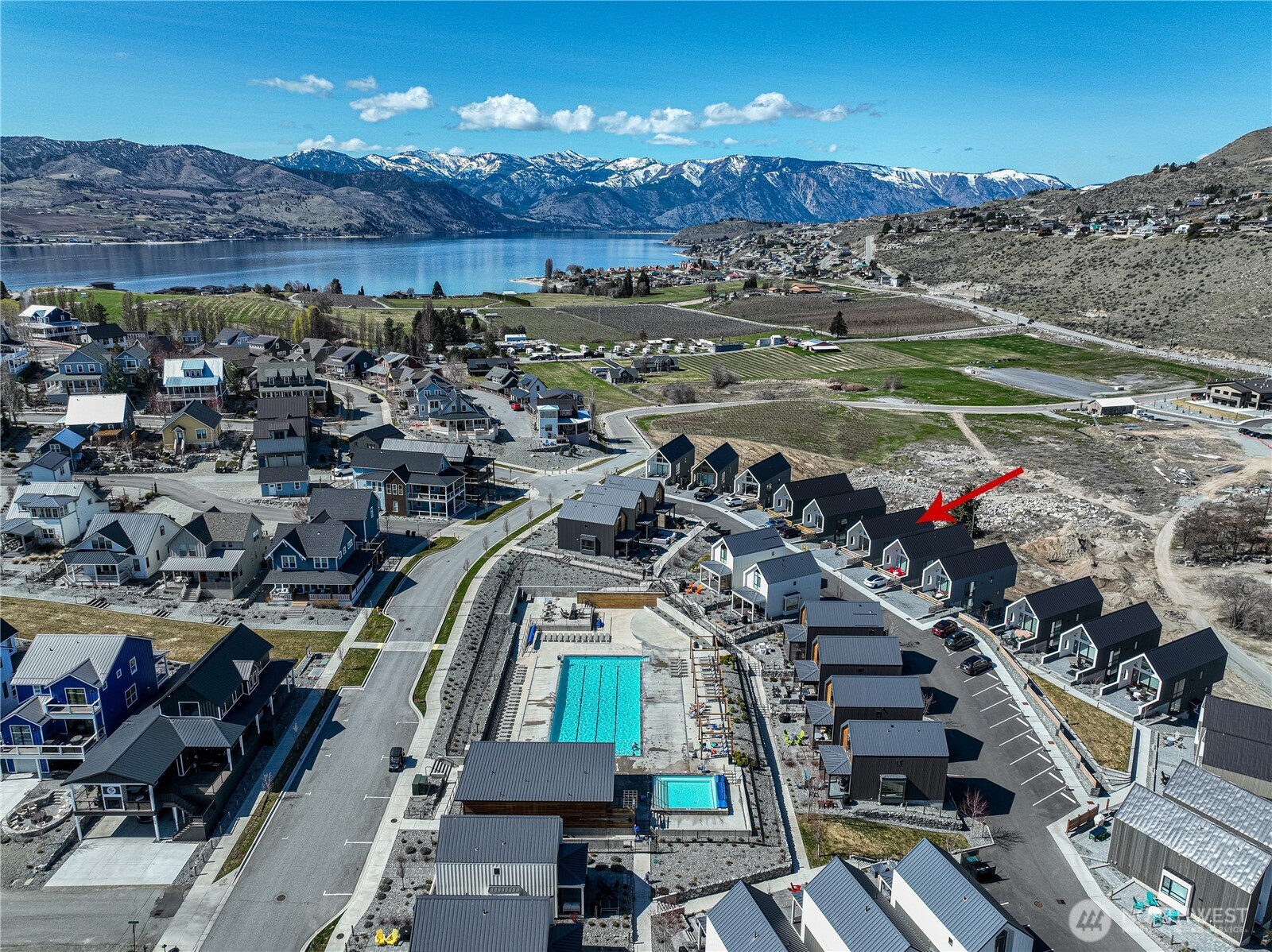1418 Cottage Lane Chelan, WA 98816 - Photo 31 of 40 an aerial view of a building with outdoor space