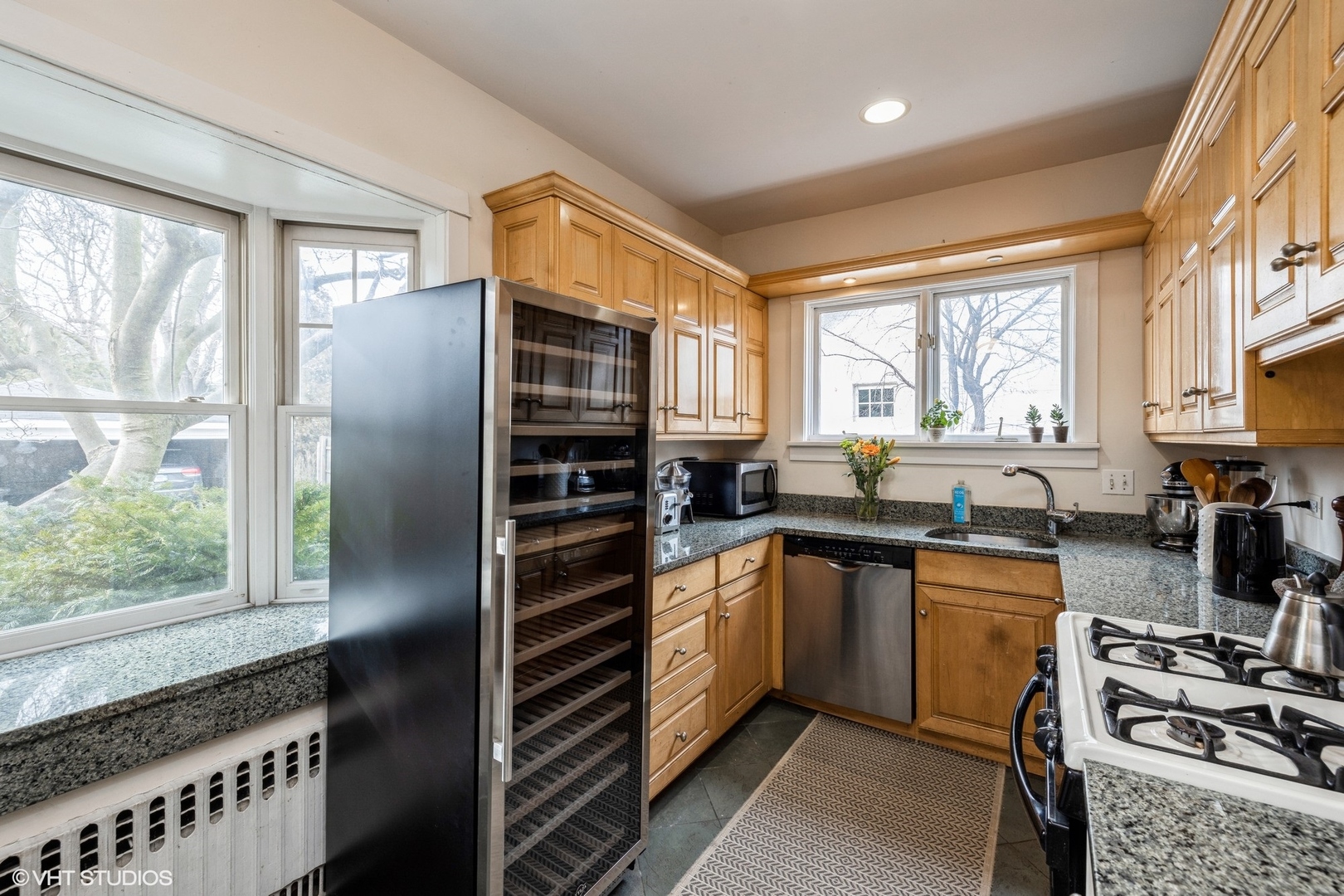 322 North Monroe Street Hinsdale, IL 60521 - Photo 6 of 26