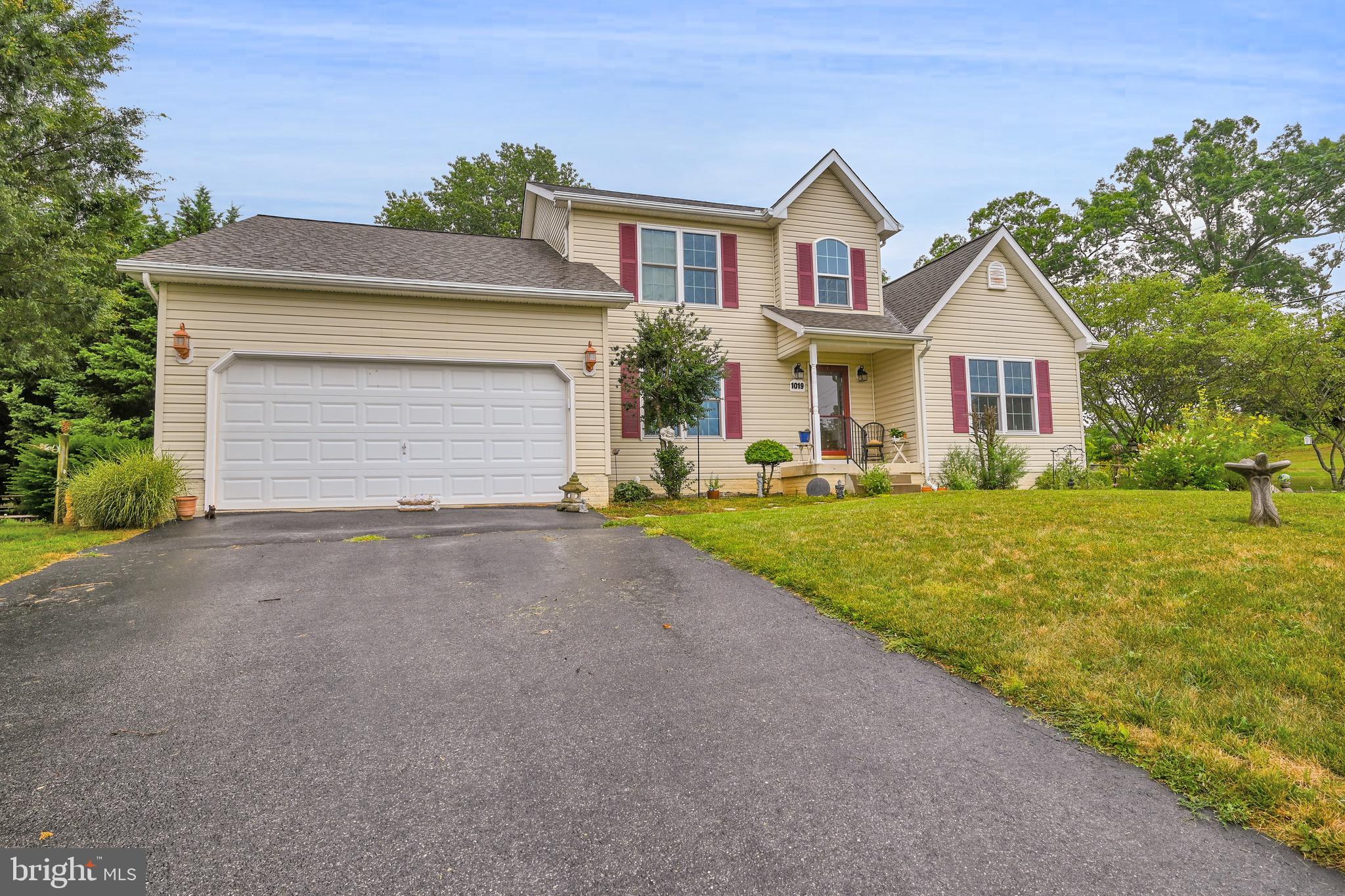 1019 Gullo Road New Windsor, MD 21776 - Photo 2 of 55 Gallery Image 2