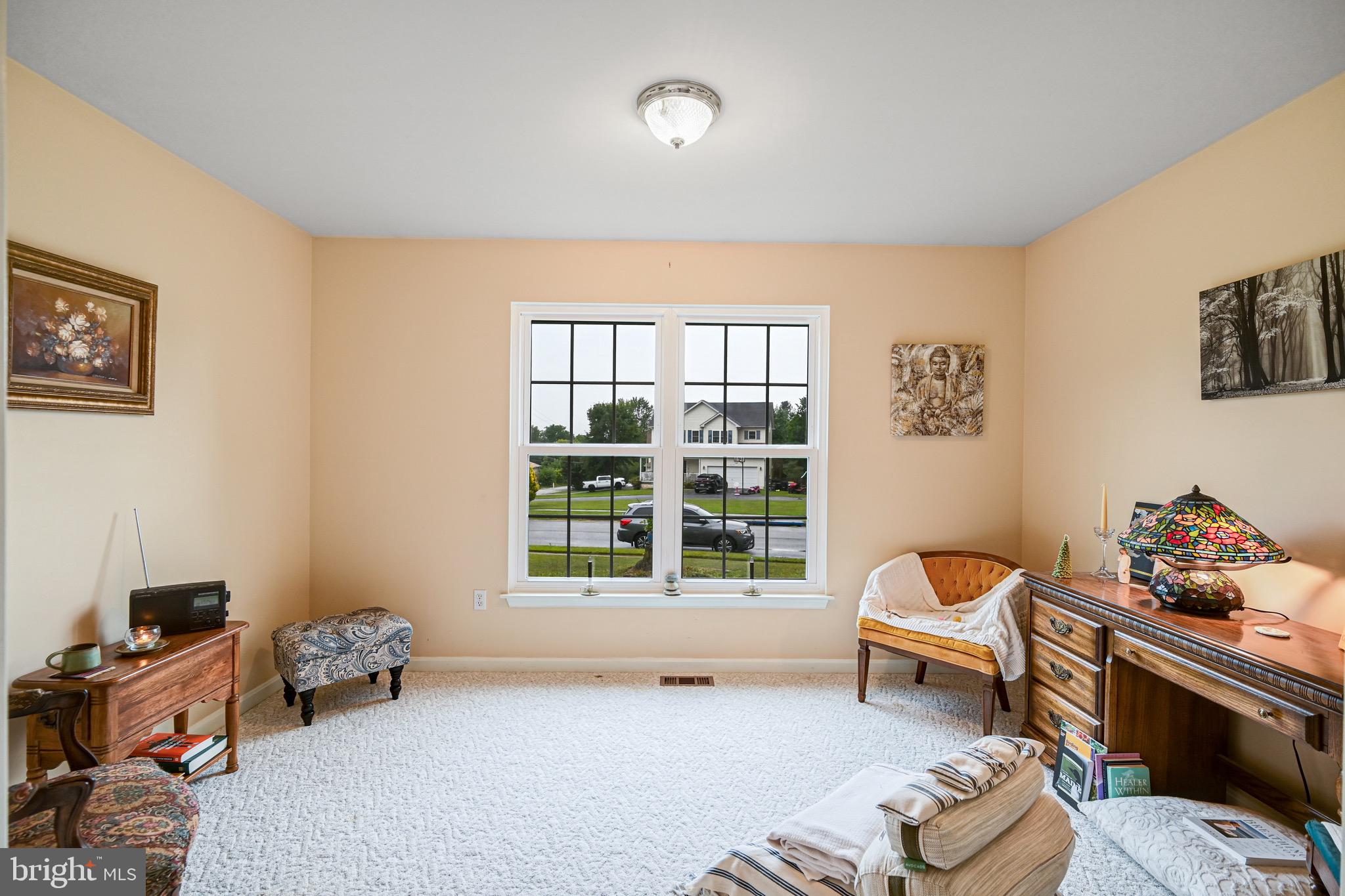 1019 Gullo Road New Windsor, MD 21776 - Photo 25 of 55 Sitting room