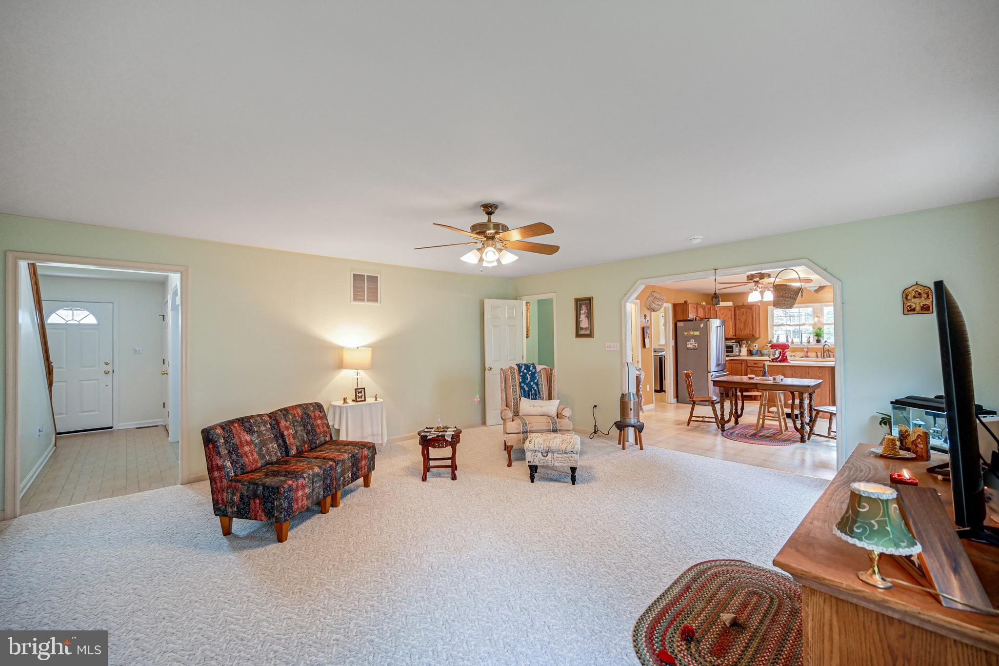 1019 Gullo Road New Windsor, MD 21776 - Photo 9 of 55 Gallery Image 9