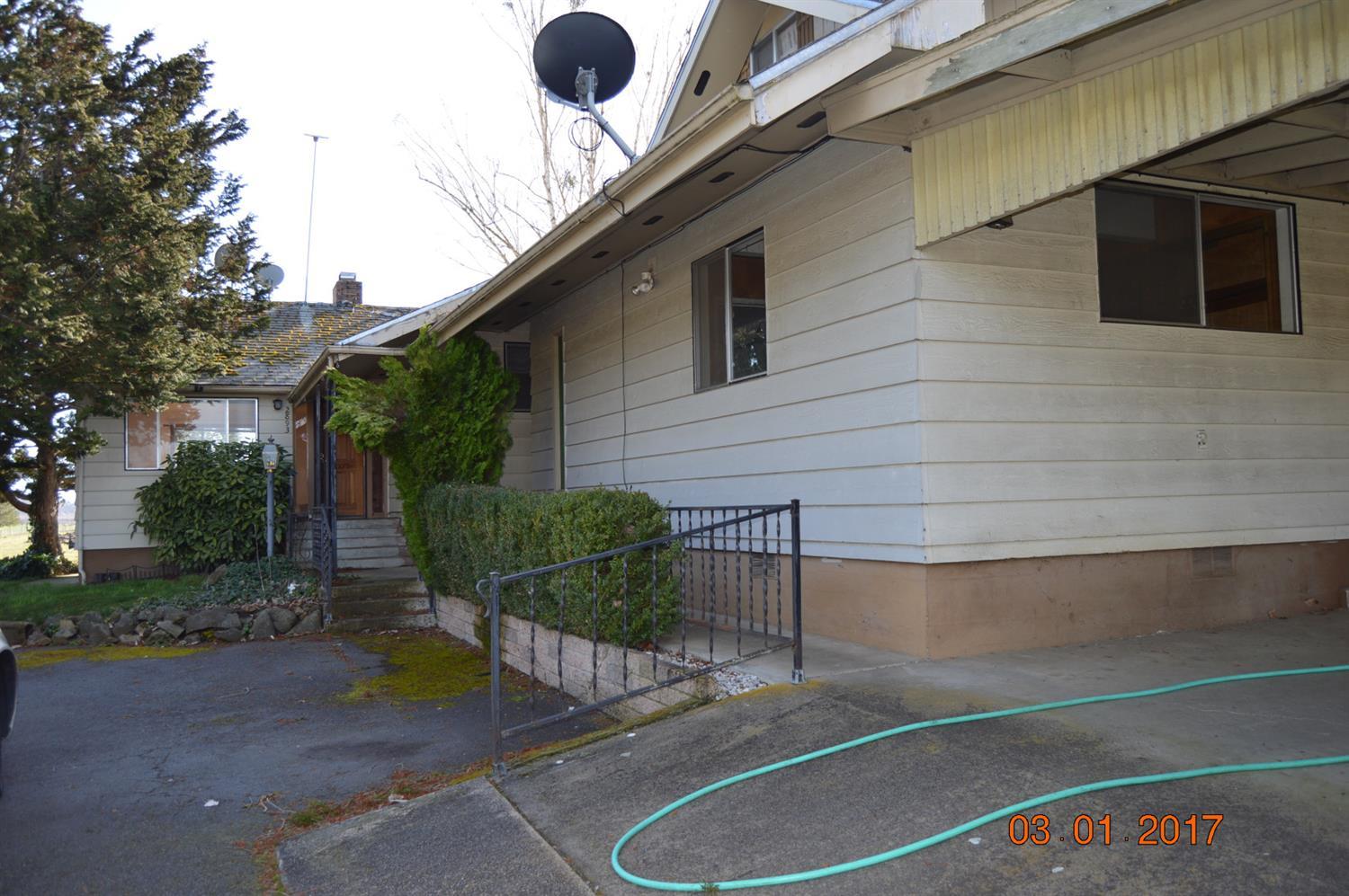 2893 Coker Butte Road Medford, OR 97504 - Photo 4 of 24 Additional Photo
