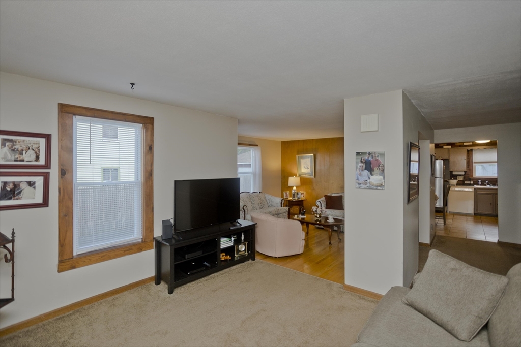 7 Meadow Street Holyoke, MA 01040 - Photo 21 of 40 Gallery Image 21