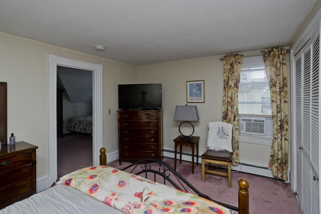 7 Meadow Street Holyoke, MA 01040 - Photo 31 of 40 Gallery Image 31