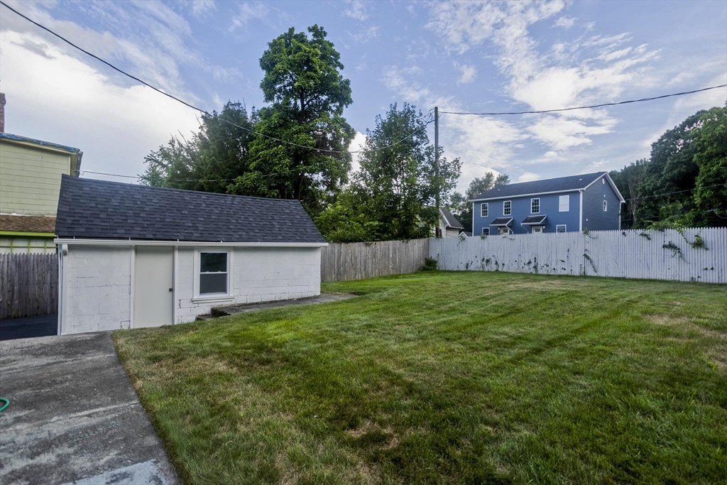 7 Meadow Street Holyoke, MA 01040 - Photo 39 of 40 Gallery Image 39
