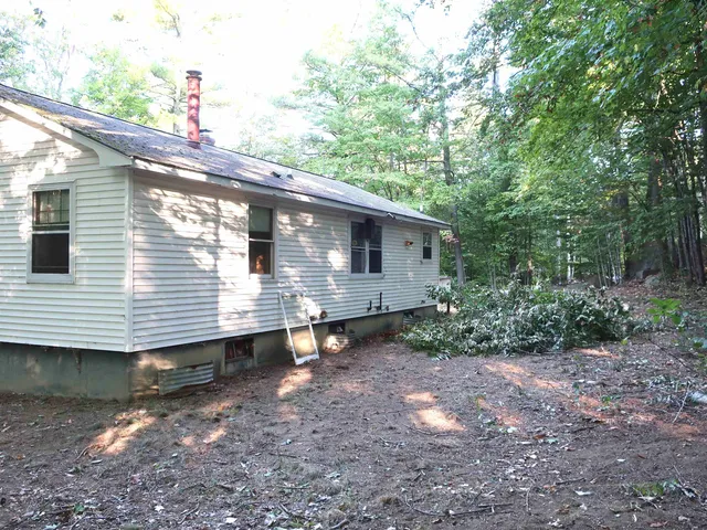 $325,000 | 204 Intervale Cross Road, Conway, NH 03845