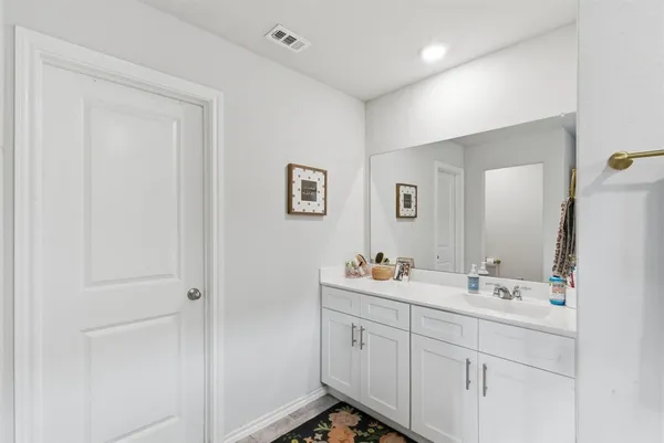 $309,000 | 549 Derby Lane, Springtown, TX 76082