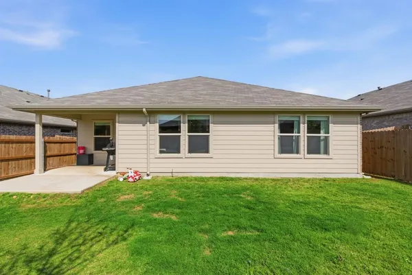 $309,000 | 549 Derby Lane, Springtown, TX 76082