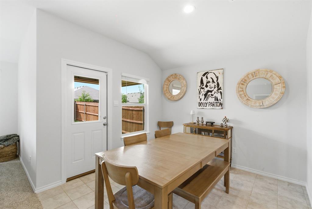 549 Derby Lane Springtown, TX 76082 - Photo 8 of 28