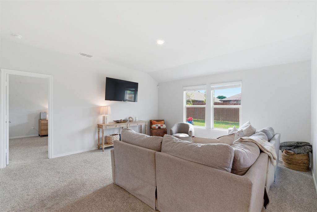 549 Derby Lane Springtown, TX 76082 - Photo 9 of 28