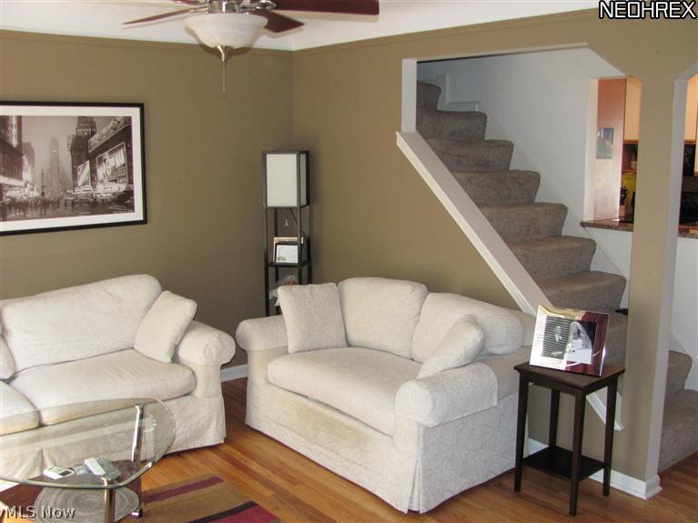 1639 Mapledale Road Wickliffe, OH 44092 - Photo 4 of 25 Gallery Image 4