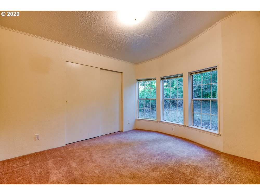 68296 Ridge Road North Bend, OR 97459 - Photo 20 of 31 Gallery Image 20