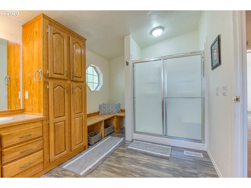 68296 Ridge Road North Bend, OR 97459 - Photo 26 of 31 Gallery Image 26