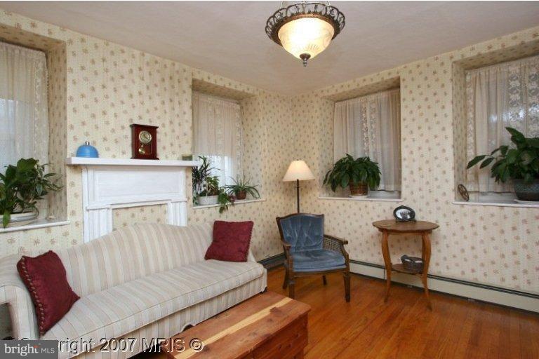 1515 Freeland Road Freeland, MD 21053 - Photo 2 of 17 Living Room
