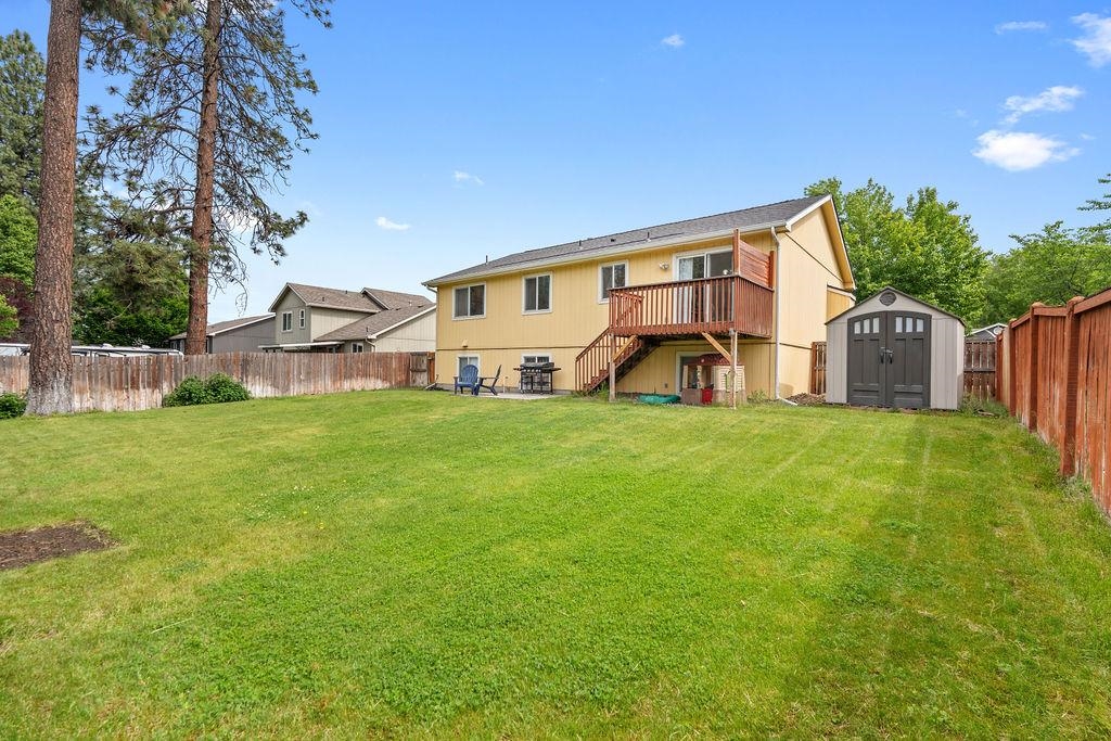 6831 North Cambridge Lane Spokane, WA 99208 - Photo 36 of 44