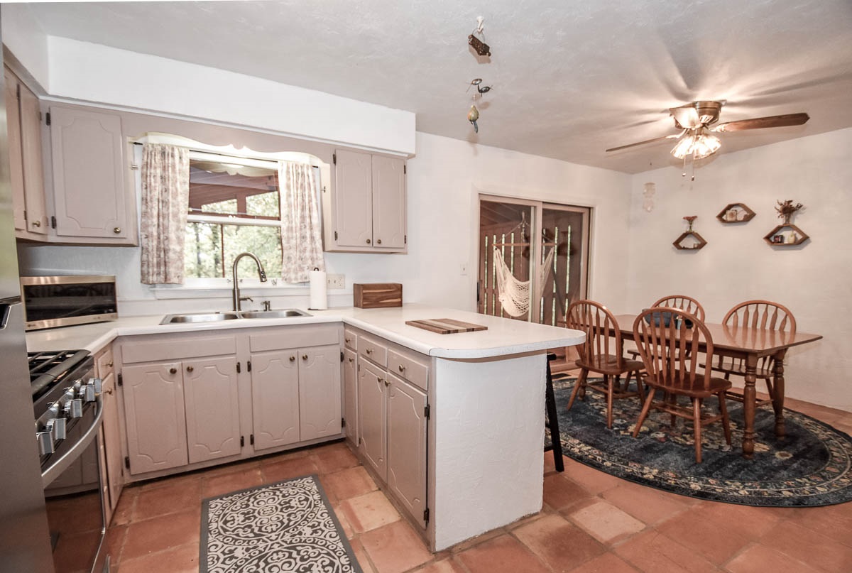 7125 South Shields Ridge Road Bloomington, IN 47401 - Photo 10 of 33
