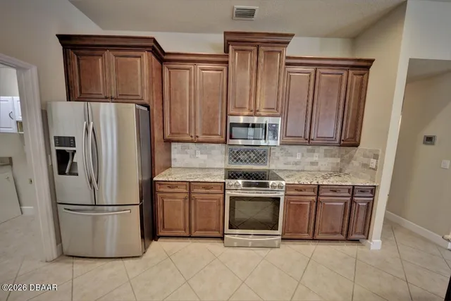 $3,100 | 1207 Hampstead Lane, Ormond Beach, FL 32174