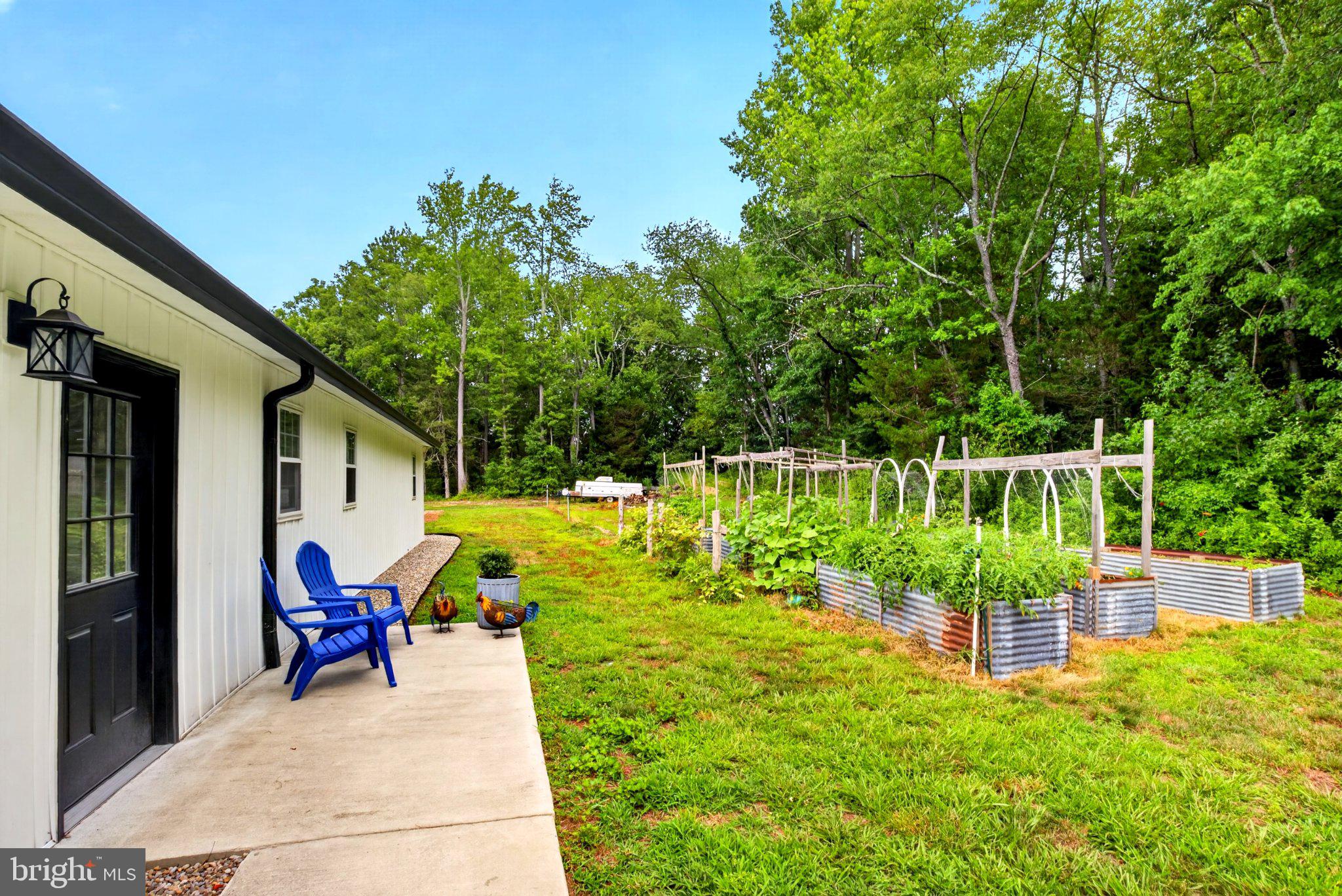 57 Island Road Monroeville, NJ 08343 - Photo 12 of 82 Charming home with lush garden oasis.