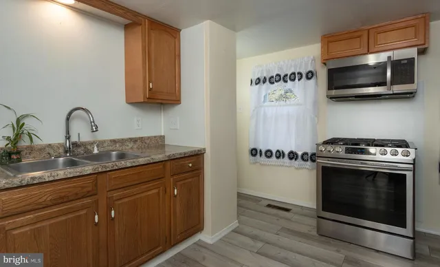 $269,900 | 1102 Rana Villa Avenue, Camp Hill, PA 17011