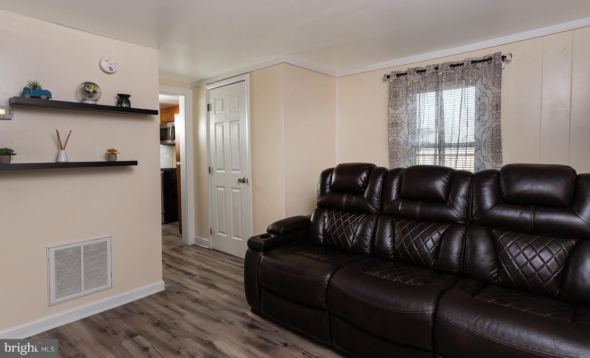 1102 Rana Villa Avenue Camp Hill, PA 17011 - Photo 6 of 40 Door to 1/2 Bath.