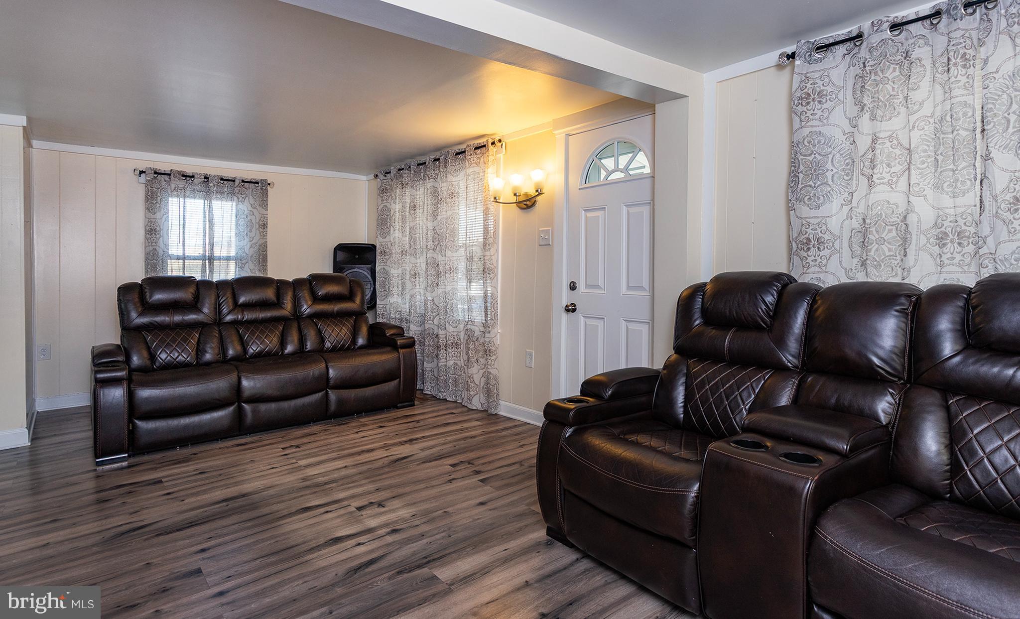 1102 Rana Villa Avenue Camp Hill, PA 17011 - Photo 7 of 40 Front door.