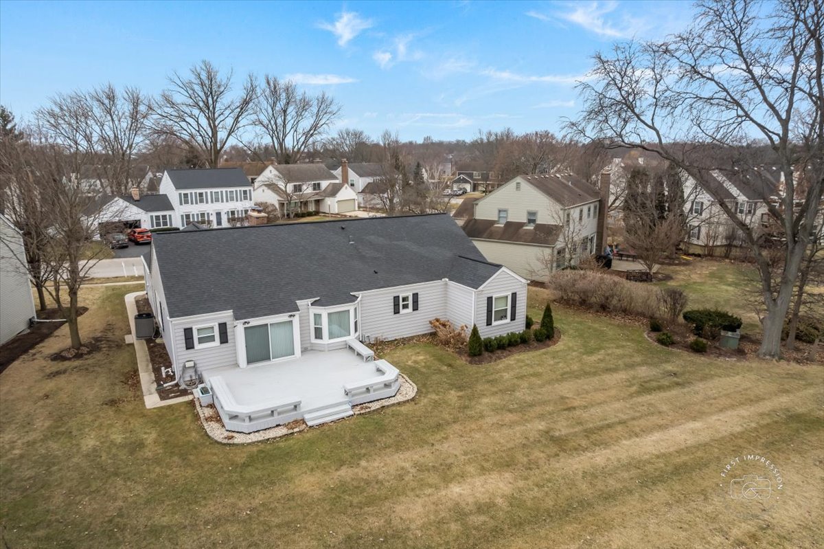 32 Dunham Place St. Charles, IL 60174 - Photo 12 of 56 a view of a house with a patio